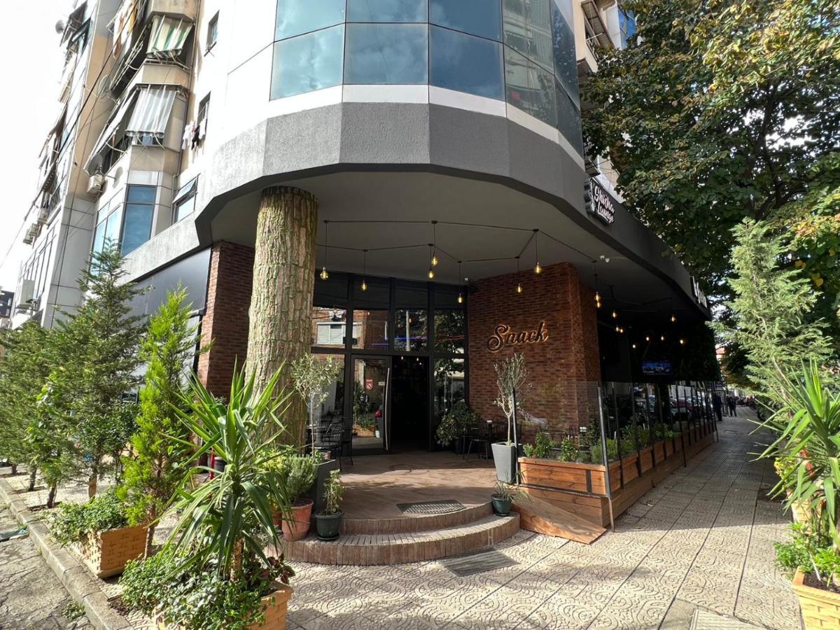 Luxury Center Observatori Apartment تيرانا المظهر الخارجي الصورة