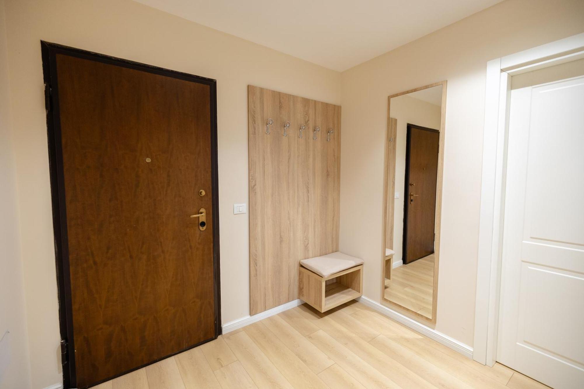 Luxury Center Observatori Apartment تيرانا المظهر الخارجي الصورة